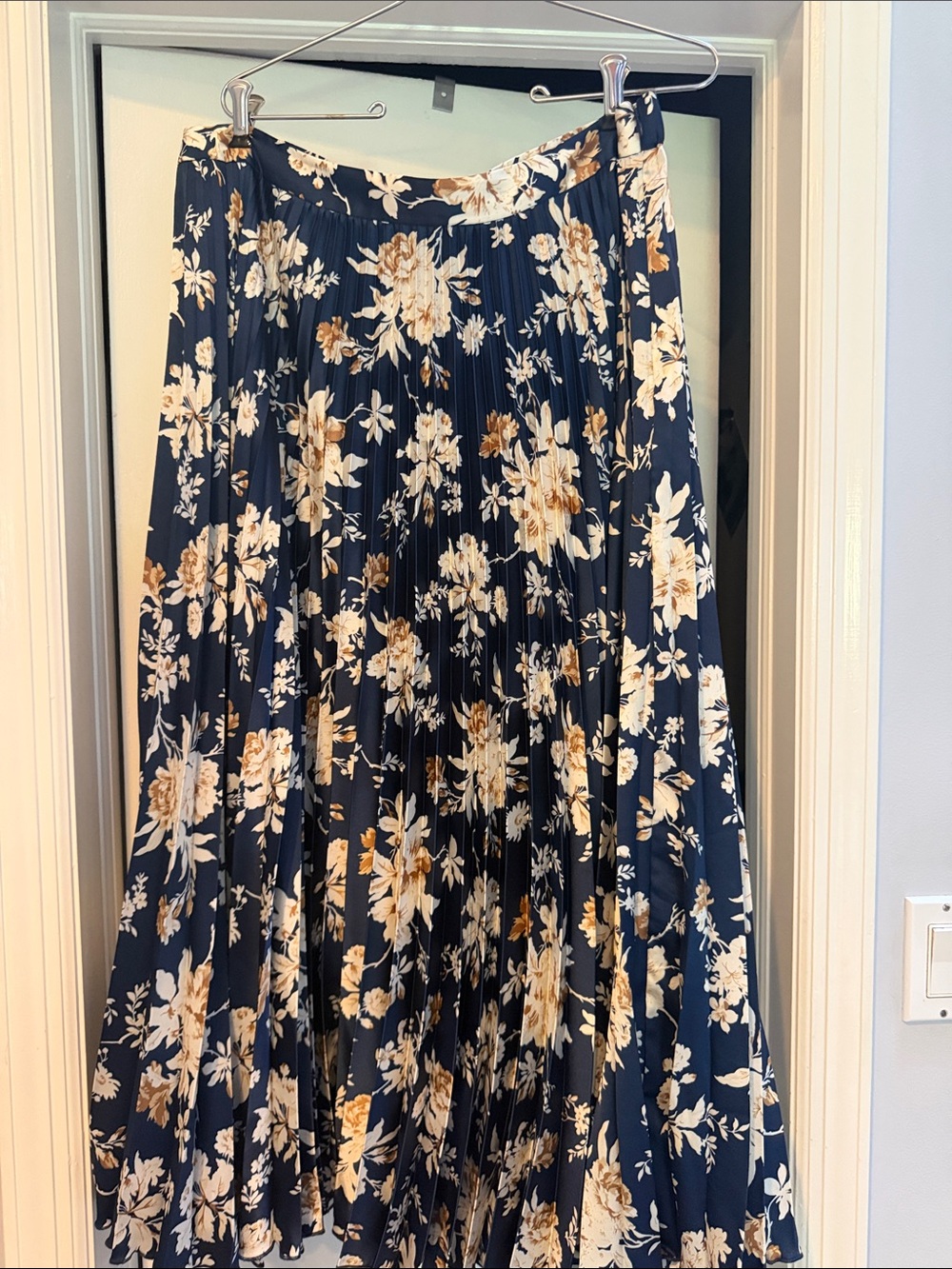 Abercrombie & Fitch Navy Floral Maxi Skirt